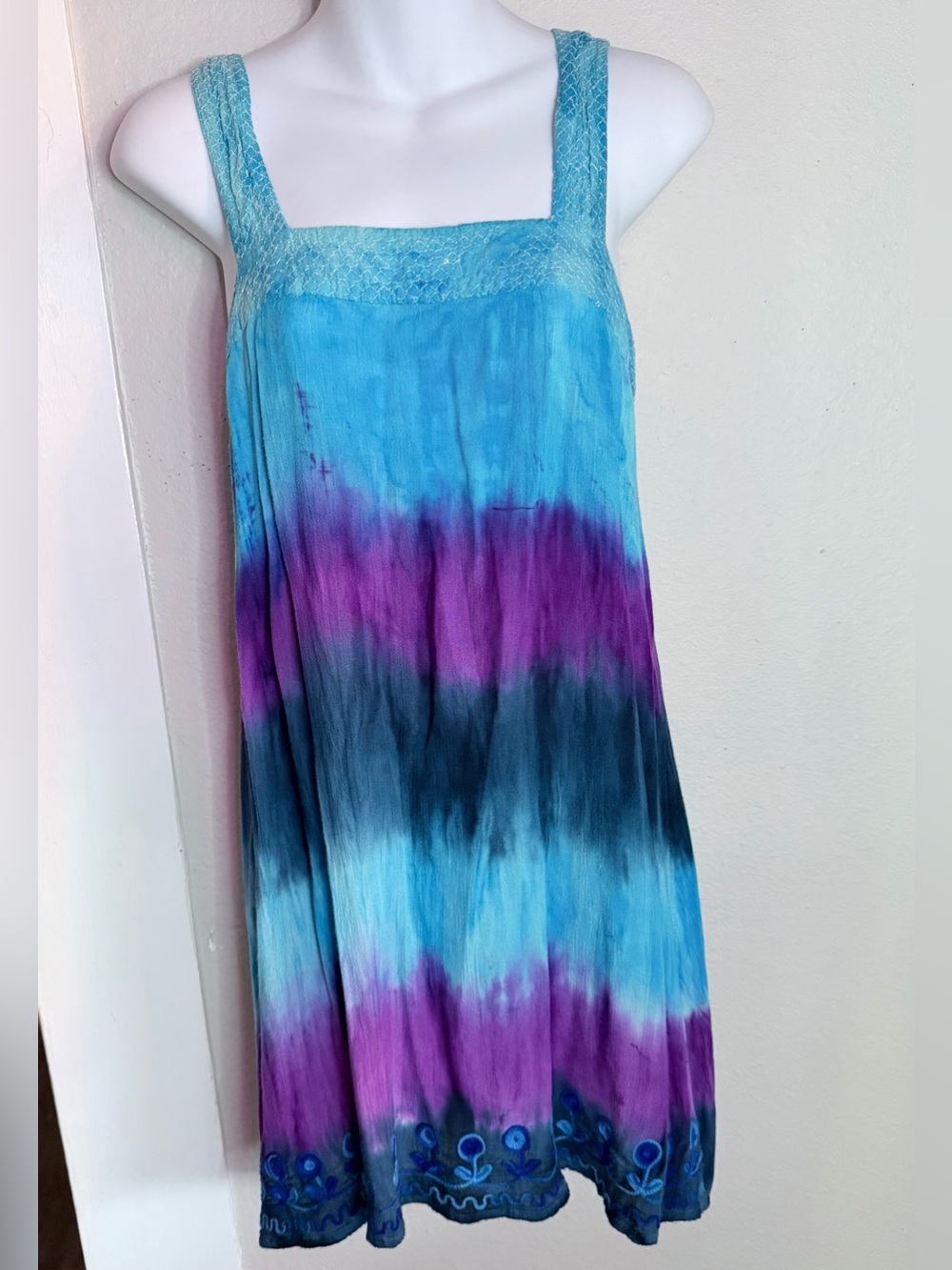 Shoreline Blue Purple Tie-Dye embroidered sundress L/XL